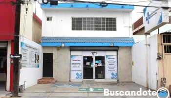 Centro Médico Santa Cruz - La Aurora