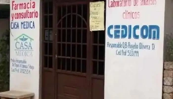 Farmacia y Consultorio Casa Médica - Reyes Mantecón