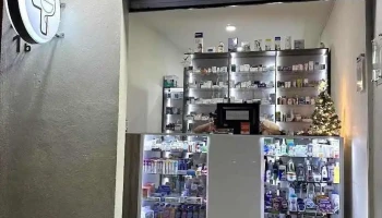Providencia. Consultorios Médicos - Valle De Santiago