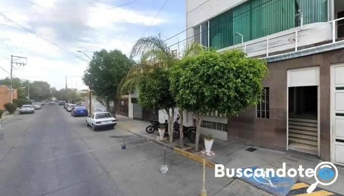 Centro De Especialidades Medicas Y Cirugia Ambulatoria - Las Américas