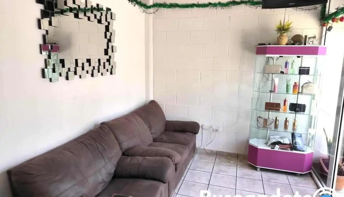 Centro Especialidades Médicas La Cruz - La Cruz