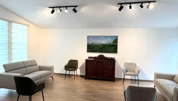 Centro Médico Español - Valle De Aguayo