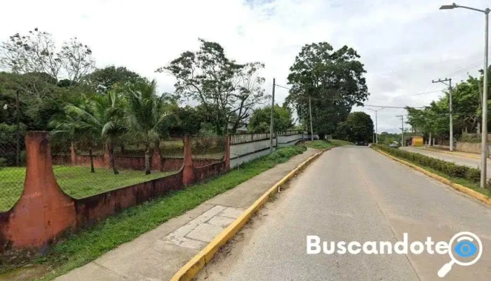 Centro Medico Mediaka - 96160 Oluta