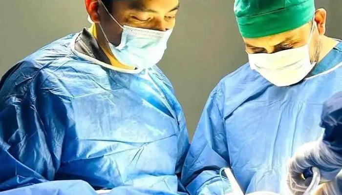 Clínica de Especialidades Médicas Álamos - Benito Juárez, Ciudad De México