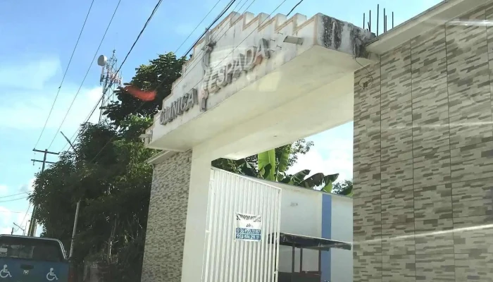 Clinica Espadas - 86700 Macuspana