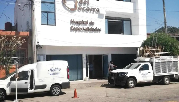 Clínica Hospital del Socorro - Los Naranjos