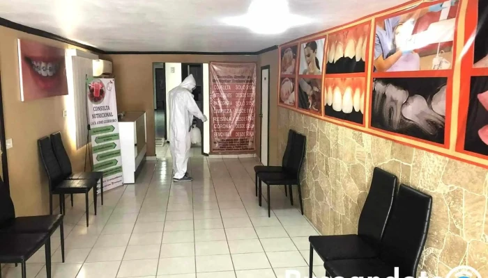 Clínica San Juan - Dr. Luis G. López 318