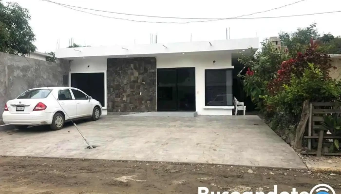 Consultorio Medico Familiar - Los Laureles