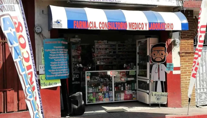 Consultorio Médico, Farmacia y Laboratorio Xochitepec - Centro