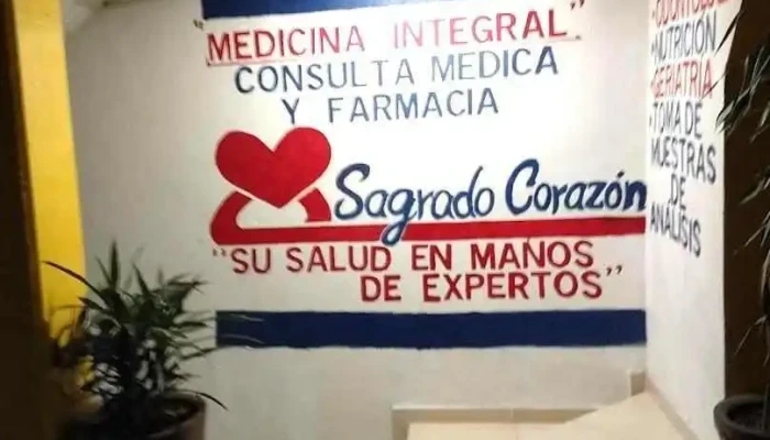 Consultorio Y Farmacia "sagrado Corazón" - Huixquilucan De Degollado