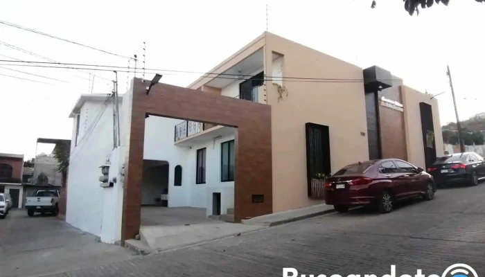Consultorios Medicos El Nino Doctor Edificio - Oaxaca de Juárez