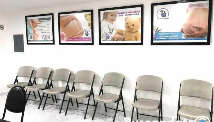 Consultorios y Laboratorios Sagrado Corazón San Antonio - Av San Antonio 14
