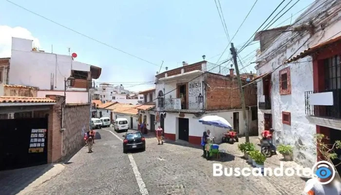 Doctor Pineda Orozco Miguel Ángel - Barrio De Cenaobscuras