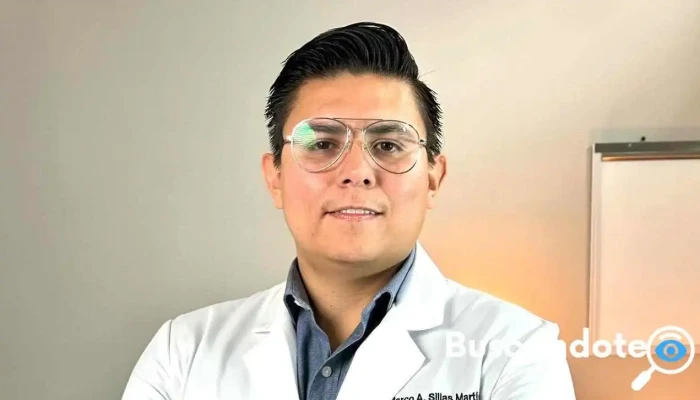 Dr. Marco Sillas, Urologo en Ensenada - Av. Delante 398