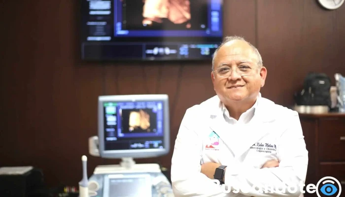 Dr. Ruben Molina . Ginecologo-colposcopista. Ultrasonido 3D/4D/5HDLive. - C. Once 423