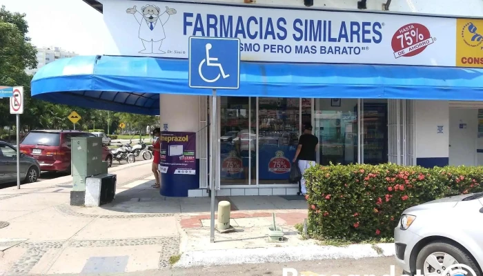 Farmacias Similares - Zona Comercial
