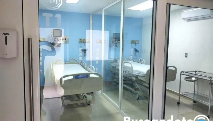Hospital Manzur (Urgencias Médicas) - Las Delicias