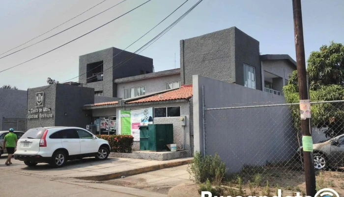 Issste C.m.f.e. Tecpan De Galeana - El Cerrito