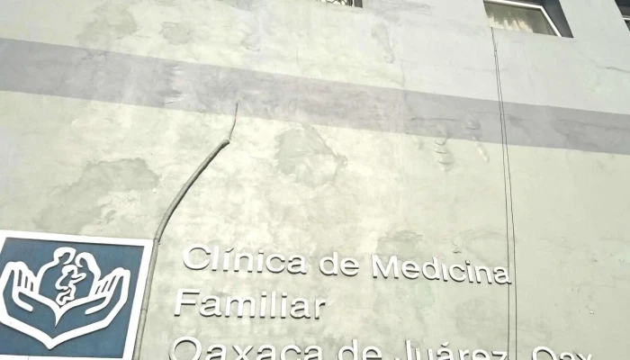 Issste Clinica De Medicina Familiar Con Especialidades Y Quirofano Oaxaca Abierto Ahora - Oaxaca de Juárez