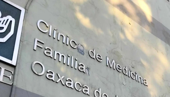 Issste Clinica De Medicina Familiar Con Especialidades Y Quirofano Oaxaca Direccion - Oaxaca de Juárez