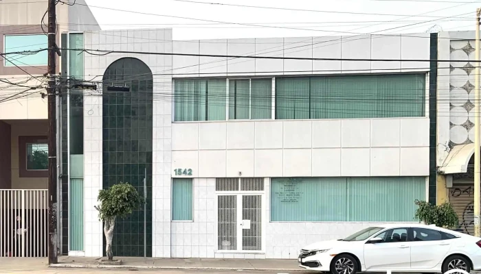 Médico Internista Dr Julio Ortega Trejo. Medicina Interna Tijuana - Entre Mutualismo Y
