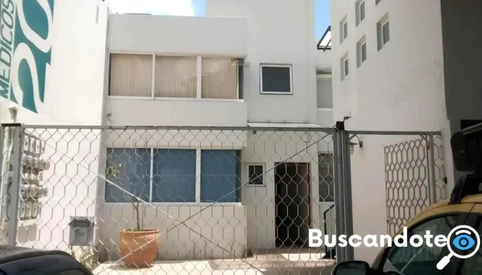 Medicos Especializados 2002 Edificio - Oaxaca de Juárez